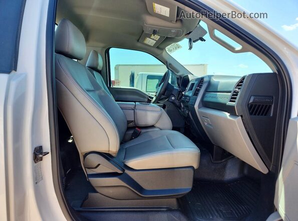 1FDUF4GT5MEC12498 2021 FORD F450 White უკანა სალონის ხედი