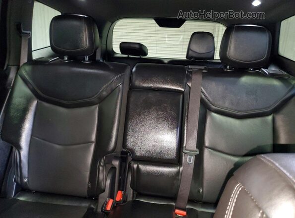 1GYKPDRS3NZ104012 2022 CADILLAC XT6 Black Rear interior view
