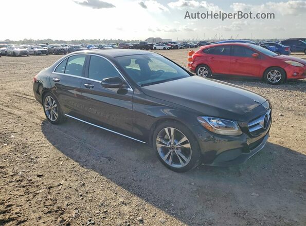 55SWF4JB9JU252637 2018 MERCEDES-BENZ C-CLASS Black Вид спереду