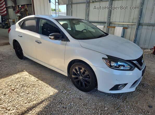 3N1AB7AP6HY271250 2017 NISSAN SENTRA White Widok z przodu