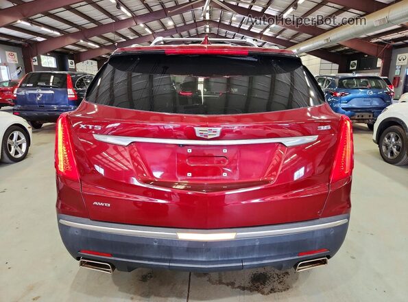1GYKNDRSXHZ150558 2017 CADILLAC XT5 Red Вид салону спереду