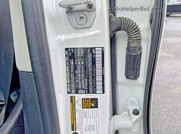 4JGFB4KB4LA008641 2020 MERCEDES-BENZ GLE White Вид задньої частини салону