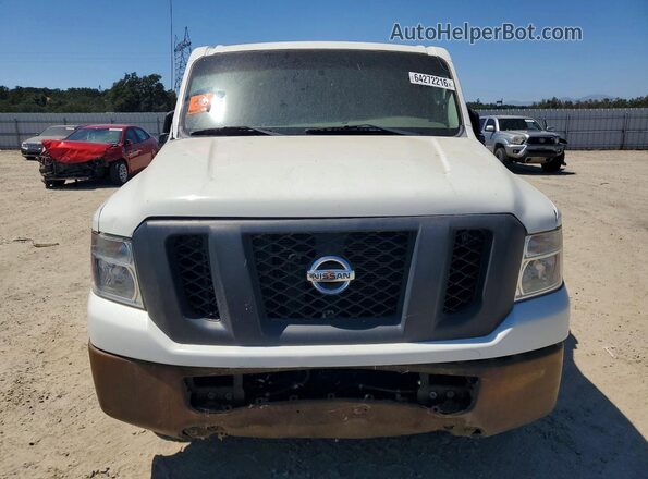 1N6BF0KM1HN800759 2017 NISSAN NV Белый Вид сзади
