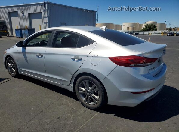 5NPD84LF0JH220275 2018 HYUNDAI ELANTRA Серебряный Задняя правая четверть