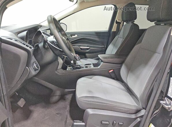 1FMCU0GD6HUC07373 2017 FORD ESCAPE Black Vista del salpicadero