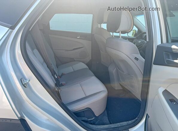 KM8J3CA29GU192143 2016 HYUNDAI TUCSON Silver Widok wnętrza z przodu