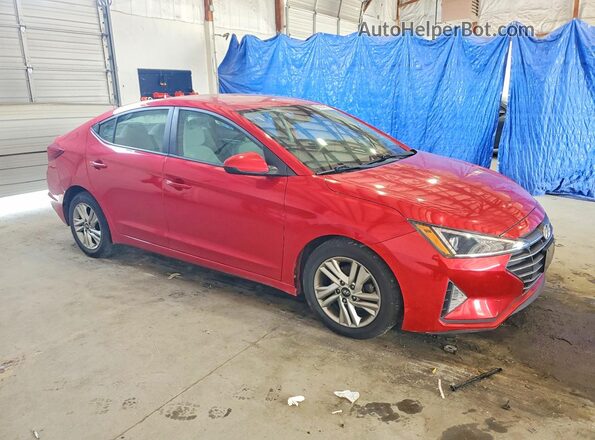 5NPD84LFXLH556163 2020 HYUNDAI ELANTRA Red Front view