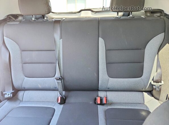 KL79MPSL0TB110628 2026 CHEVROLET TRAILBLAZER Gray Vista interior trasera