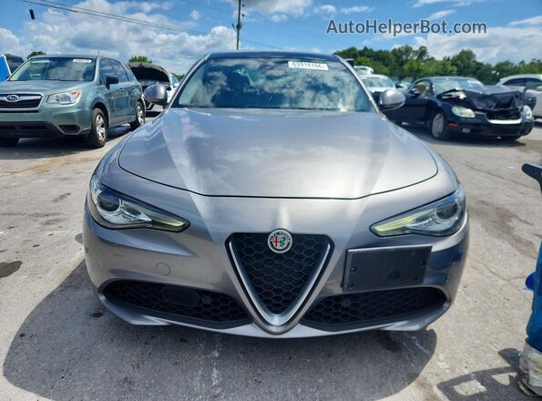 ZARFAEEN3J7575832 2018 ALFA ROMEO GIULIA Gray Widok z tyłu
