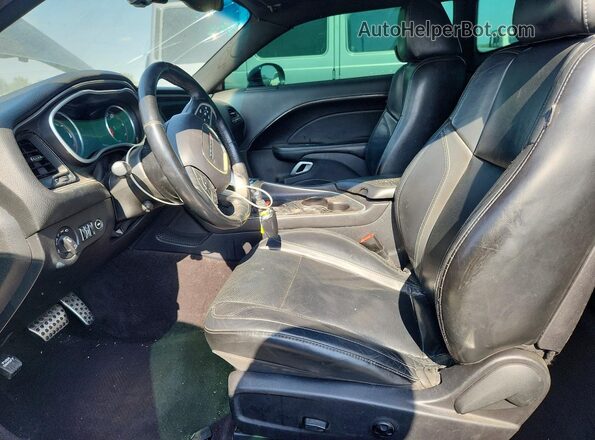 2C3CDZAG1GH322156 2016 DODGE CHALLENGER Blue Dashboard view
