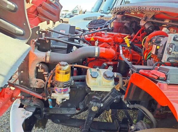 3ALACWFC7KDKK4977 2019 FREIGHTLINER ALL OTHER Красный Вид салона спереди