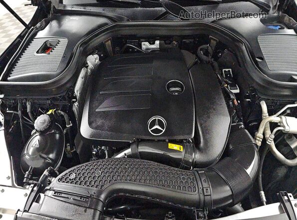 W1N0G8DB8NV328212 2022 MERCEDES-BENZ GLC-CLASS Black Առջևի վահանակի տեսք