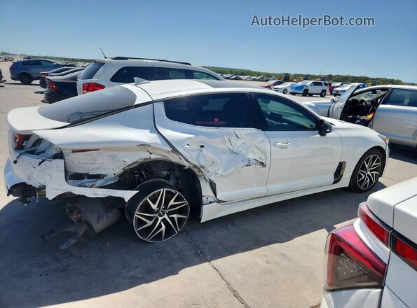 KNAE35LD9P6131084 2023 KIA STINGER White Przód prawy