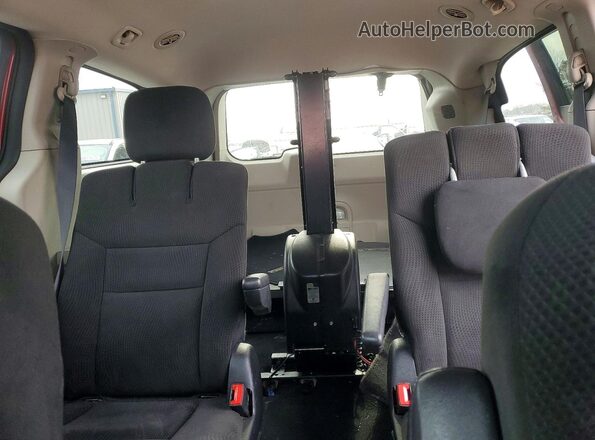 2C4RDGCG0GR179363 2016 DODGE CARAVAN Red Вид задньої частини салону