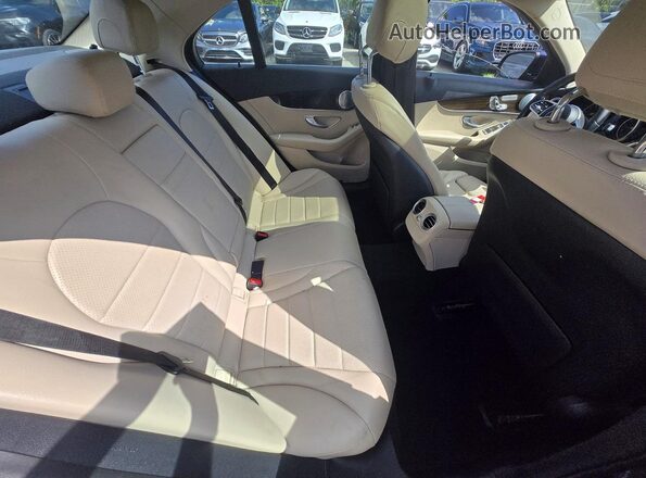 WDDWF8EB2LR526086 2020 MERCEDES-BENZ C-CLASS Blue წინა სალონის ხედი