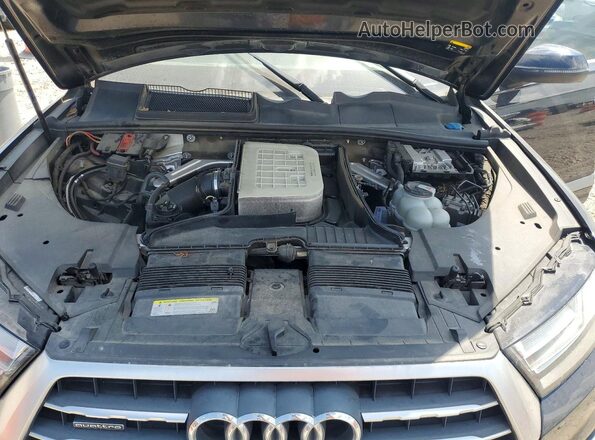WA1LHAF73JD006816 2018 AUDI Q7 Blue Widok komory silnika