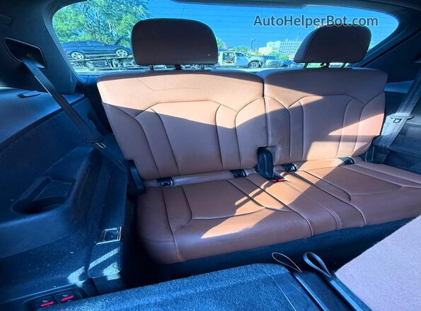 WA1AJAF74MD039789 2021 AUDI Q7 Black Вид підкапотного простору