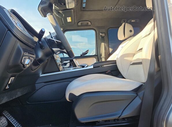 W1NYC7HJ9LX355608 2020 MERCEDES-BENZ G-CLASS Серый Вид панели приборов
