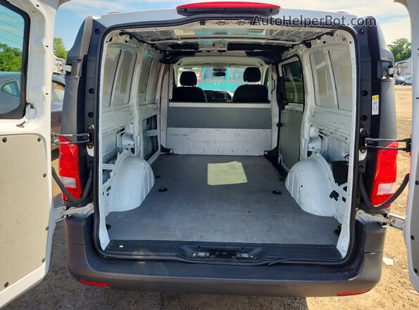 WD3PG2EA8G3093019 2016 MERCEDES-BENZ METRIS White Vista interior trasera