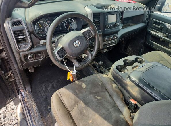 3C6MR5AJ4NG222272 2022 RAM 2500 Black Widok zestawu wskaźników