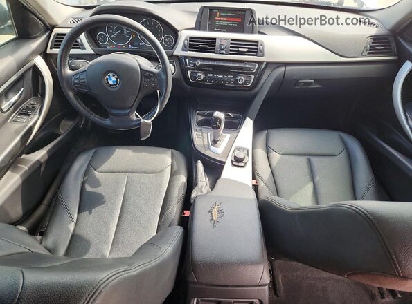 WBA8A9C5XJAH14547 2018 BMW 3 SERIES Silver Instrument cluster view