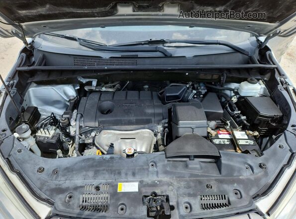 5TDZARFH7KS054577 2019 TOYOTA HIGHLANDER Silver Engine compartment view