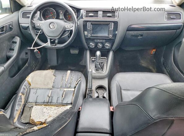 3VWL17AJ7GM252553 2016 VOLKSWAGEN JETTA White Widok zestawu wskaźników