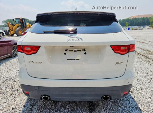 SADCS2BV3HA062837 2017 JAGUAR F-PACE Белый Вид салона спереди