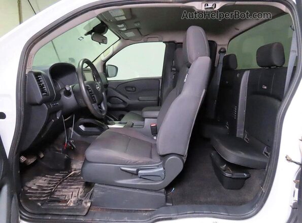 1N6ED1CL0RN628448 2024 NISSAN FRONTIER White Rear seats view
