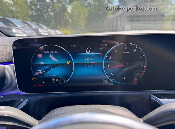 W1K5J4HB3LN080326 2020 MERCEDES-BENZ CLA-CLASS Gray Առջևի վահանակի տեսք
