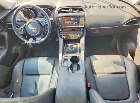 SADCJ2BV3HA892849 2017 JAGUAR F-PACE White Widok zestawu wskaźników