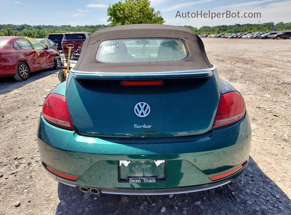 3VW5DAAT0JM502351 2018 VOLKSWAGEN BEETLE Green Widok wnętrza z przodu