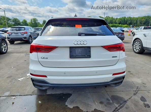 WA1DECF35R1034202 2024 AUDI Q3 White Widok wnętrza z przodu