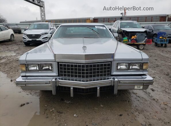6D47S60236933 1976 CADILLAC DEVILLE Silver Vista frontal