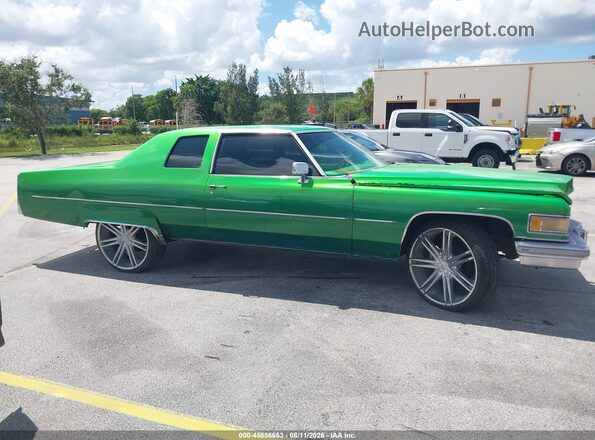 6D47S6E629582 1976 CADILLAC DEVILLE Green Widok wnętrza 360 stopni