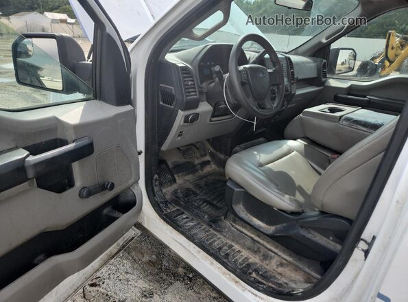 1FTMF1CB1JKD01160 2018 FORD F150 White 
