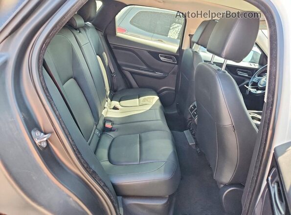 SADCJ2BV3HA892849 2017 JAGUAR F-PACE White Widok komory silnika