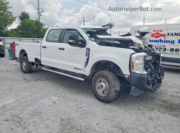 1FT7W2BTXSEC60380 2025 FORD F250 White Widok z przodu