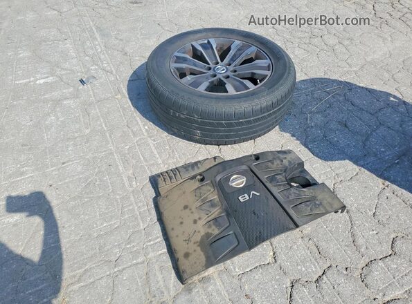 JN8AY2NF0J9330079 2018 NISSAN ARMADA Белый Панорамный вид салона 360°