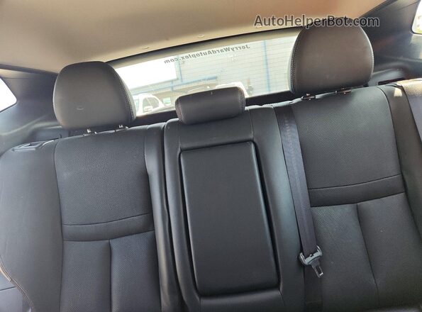 JN8AF5MV5GT650025 2016 NISSAN JUKE Black Vista interior trasera