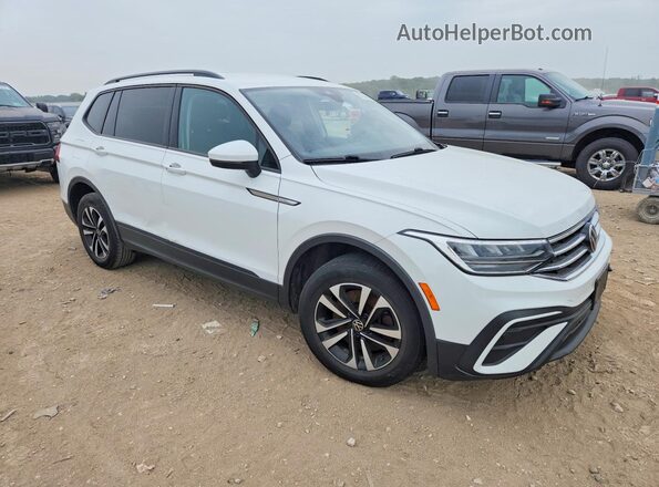3VVRB7AX8PM031351 2023 VOLKSWAGEN TIGUAN White Front view