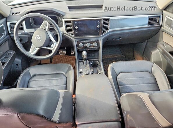 1V2FR2CA3PC556956 2023 VOLKSWAGEN ATLAS Белый Вид щитка приборов