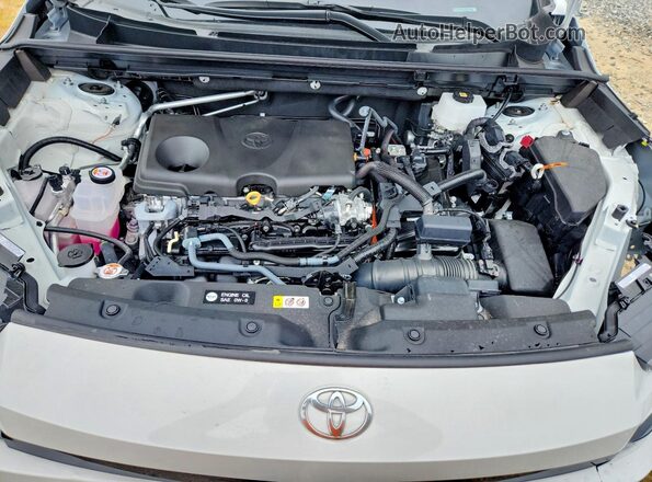 2T36CRAV5TC004207 2026 TOYOTA RAV4 White Շարժիչի բաժամունքի տեսք