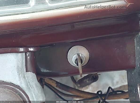 7076332 1970 CHRYSLER WINDSOR Бирюзовый Вид панели приборов