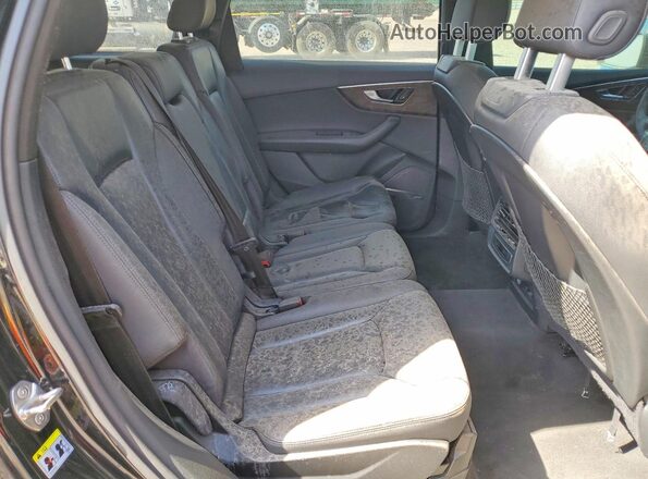 WA1LXAF74LD002277 2020 AUDI Q7 Black Вид підкапотного простору