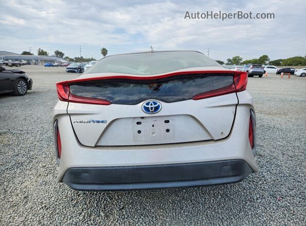 JTDKARFPXH3035945 2017 TOYOTA PRIUS Gray Front interior view