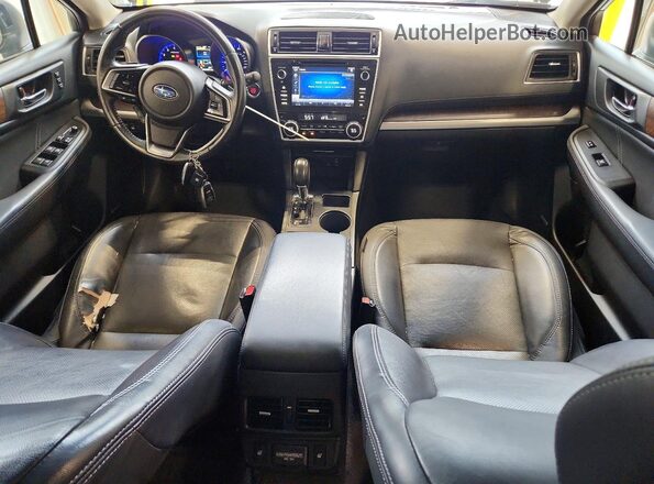 4S4BSAKC2J3249086 2018 SUBARU OUTBACK Black ხელსაწყოთა პანელის ხედი
