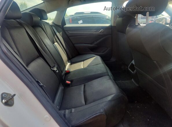 1HGCV3F17LA002196 2020 HONDA ACCORD White Вид задньої частини салону