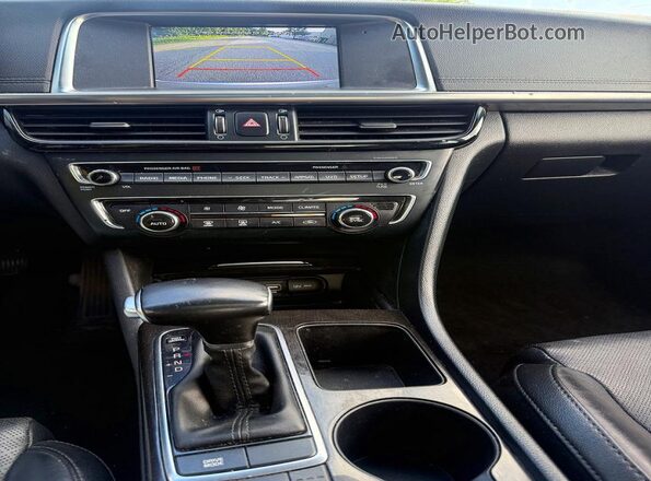 5XXGU4L36JG206570 2018 KIA OPTIMA Silver Սալոնի 360 աստիճան տեսք