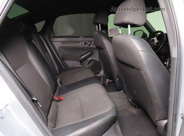 2HGFE2F51SH519004 2025 HONDA CIVIC Серебряный Вид салона спереди